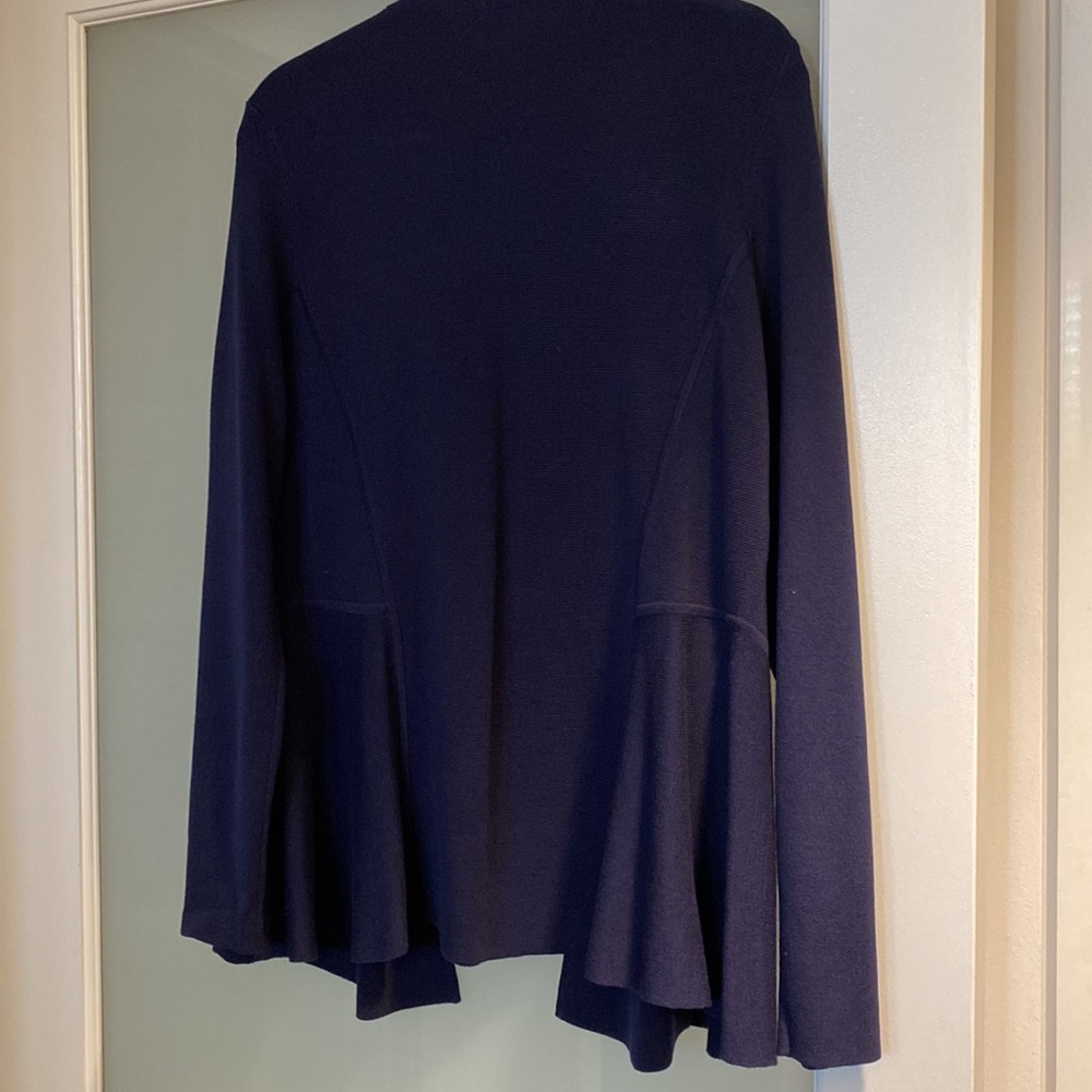 Cardigan. - Picture 4 of 4